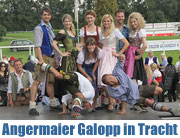 Angermaier Galopp in Tracht 2011 auf der Galopprennbahn Riem und der mit 50.000 Euro dotierte „Große Preis der Brauerei Aying“ an Mariä Himmelfahrt 15.08.2011 (©Foto: Martin Schmitz)